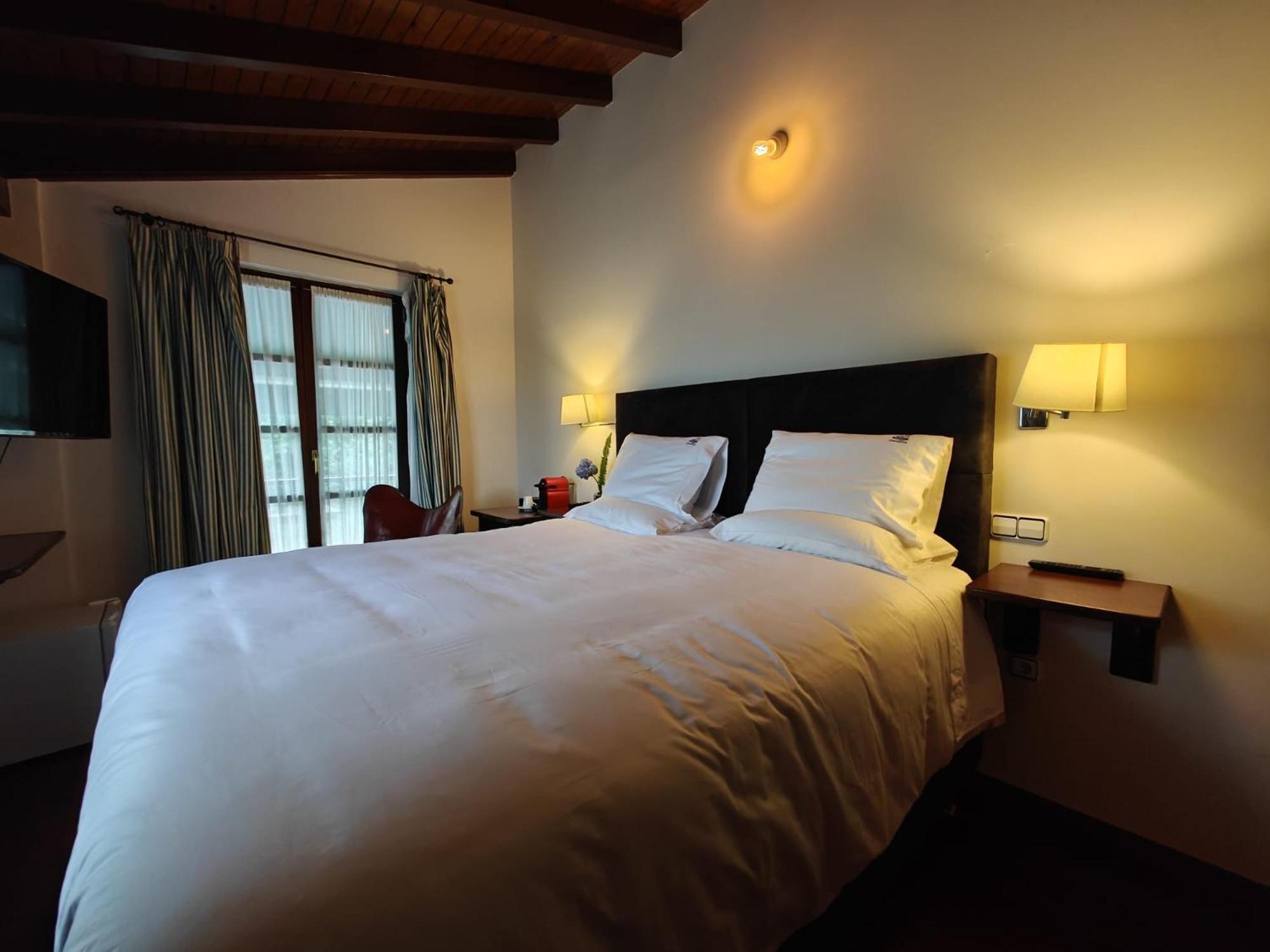 Hotel Restaurante Cabo Vidio Ovinana  Ngoại thất bức ảnh